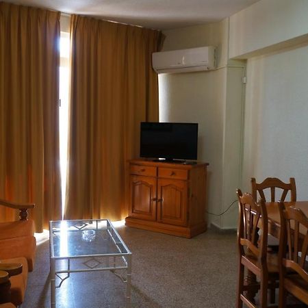 Apartamentos Astoria B - ベニドルム エクステリア 写真